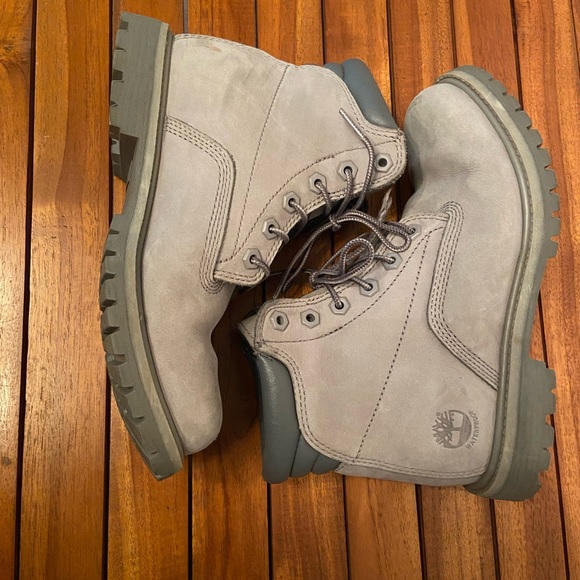 Timberland Gray Boots - Picture 10 of 12